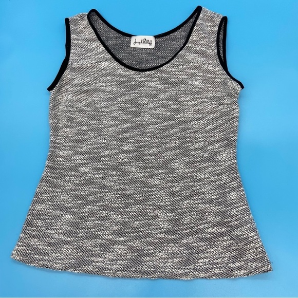 Joseph Ribkoff Tops - Joseph Ribkoff Women's Black and White Sleeveless Top